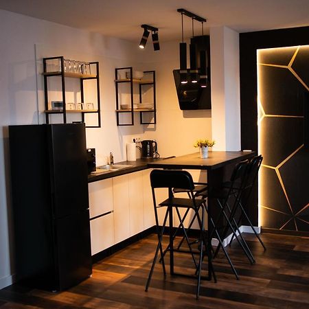 The Home Sweet Home Studio Apartment 게오르게니 외부 사진